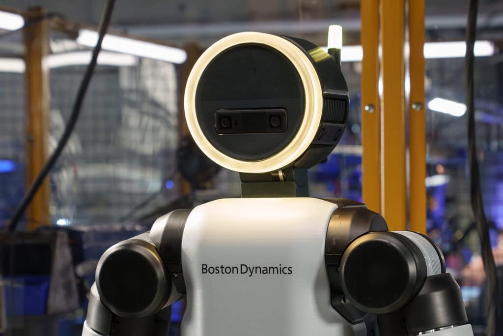 A close up on Atlas' head